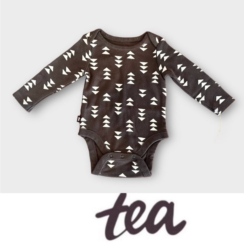 NWT‎ Tea Collection Arrow Baby Bodysuit, Size 0-3 M, MSRP $20
